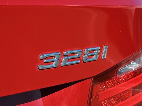 Used 2015 BMW 328i Sedan RWD image 5