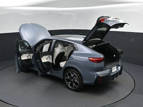 New 2026 BMW X2 xDrive28i w/ Technology Package AWD/4WD image 51