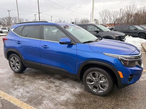 Used 2024 Kia Seltos S image 1