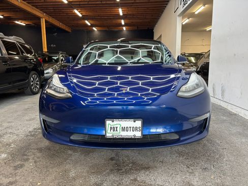 Used 2020 Tesla Model 3 Long Range AWD/4WD image 3