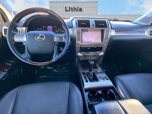 Used 2019 Lexus GX 460 Premium image 10