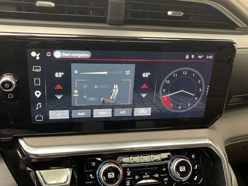 Used 2026 GMC Sierra 1500 Denali w/ Denali Reserve Package image 22