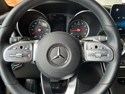 Certified 2022 Mercedes-Benz GLC 300 4MATIC image 33