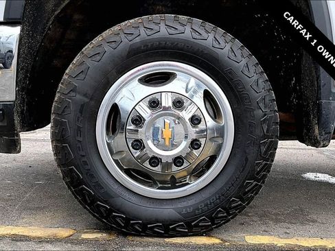 Used 2024 Chevrolet Silverado 3500 LT w/ Convenience Package image 32