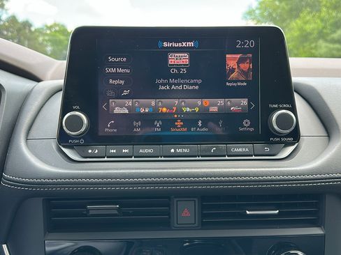 Certified 2023 Nissan Rogue SV image 17