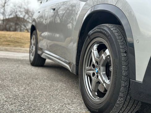 Certified 2023 BMW X1 xDrive28i w/ Premium Package image 9
