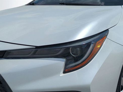 Used 2022 Toyota Corolla SE FWD image 9