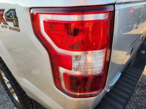 Used 2019 Ford F150 XLT w/ Equipment Group 302A Luxury AWD/4WD image 7