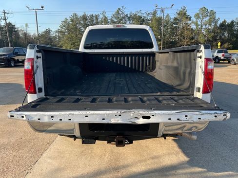 Used 2016 Ford F350 XL w/ Power Equipment Group AWD/4WD image 16