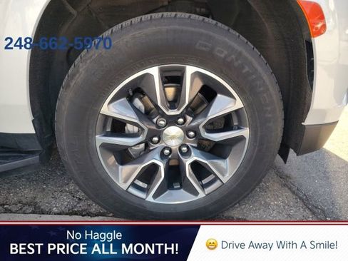 Used 2023 Chevrolet Tahoe LT w/ Luxury Package image 9