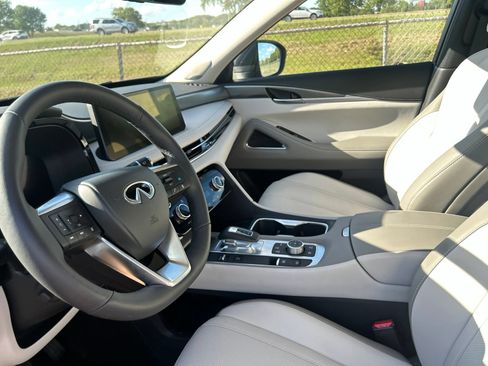 Certified 2026 INFINITI QX60 Luxe w/ Cargo Package AWD/4WD image 26