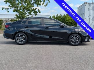 Used 2023 Kia Forte LXS w/ LXS Technology Package FWD video 3