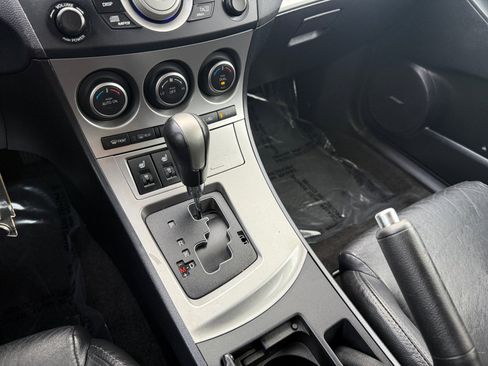 Used 2010 MAZDA MAZDA3 s Grand Touring image 13