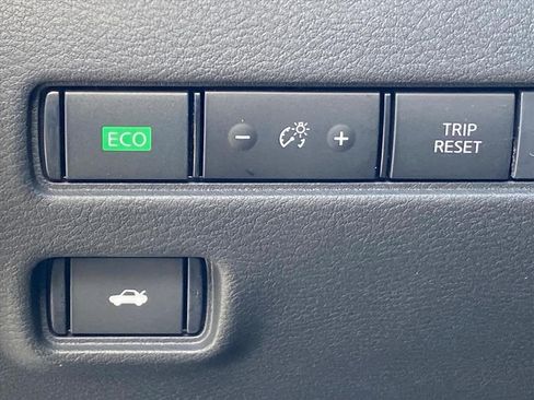 New 2025 Nissan Sentra SV w/ All-Weather Package image 15