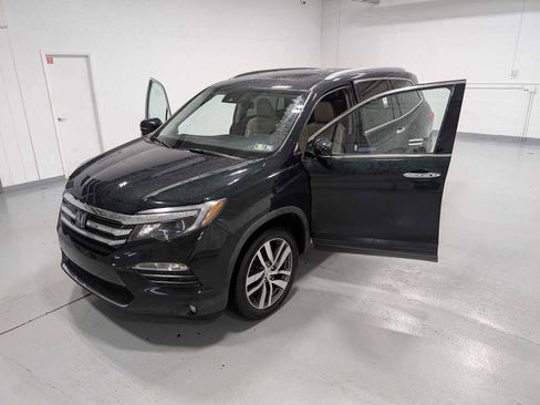 Used 2016 Honda Pilot Touring image 15