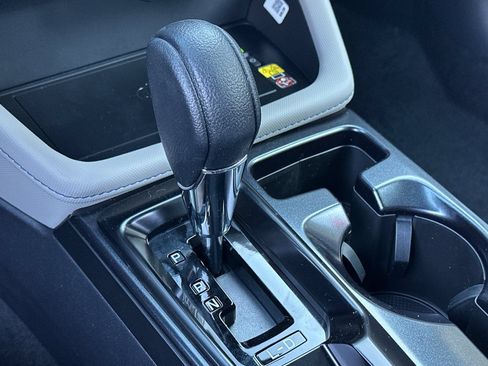 New 2026 Subaru Forester Premium AWD/4WD image 25