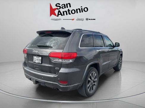 Used 2017 Jeep Grand Cherokee Overland AWD/4WD image 18