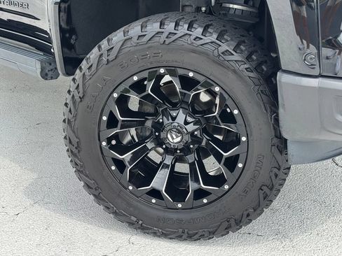 Used 2022 Chevrolet Silverado 1500 RST w/ All Star Edition Plus AWD/4WD image 8