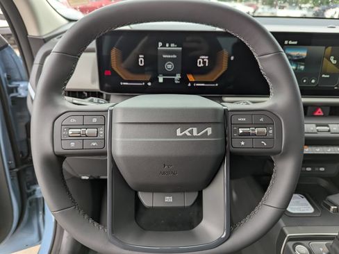 New 2027 Kia Seltos S FWD image 30