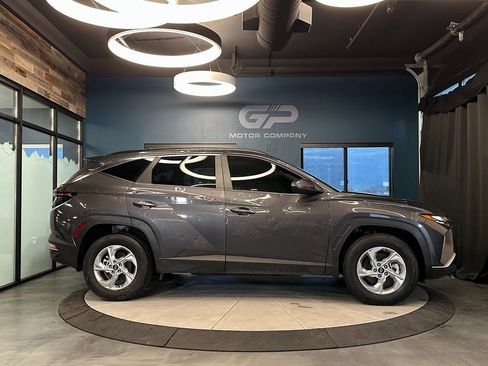 Used 2022 Hyundai Tucson SEL image 2