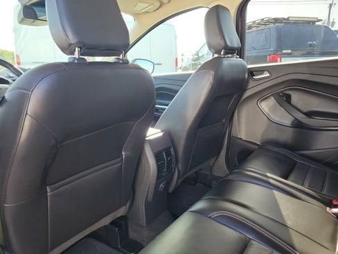 Certified 2018 Ford Escape SEL w/ Ford Safe & Smart Package FWD image 16