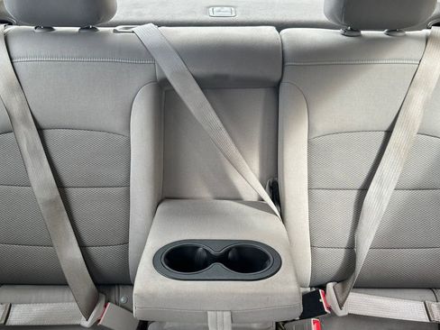 Used 2018 Chevrolet Cruze LT image 20