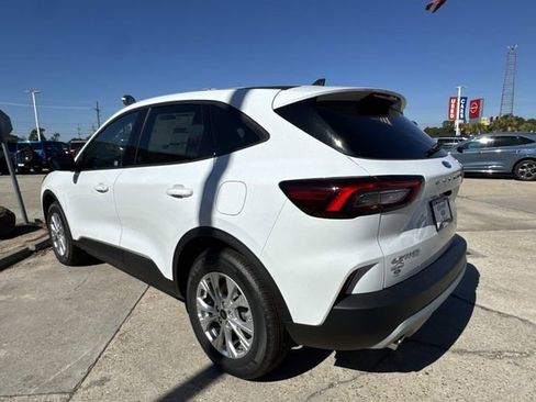 New 2026 Ford Escape Active image 4