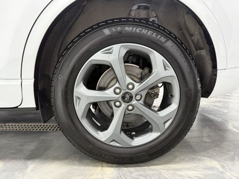 Used 2023 Ford Escape ST-Line image 27