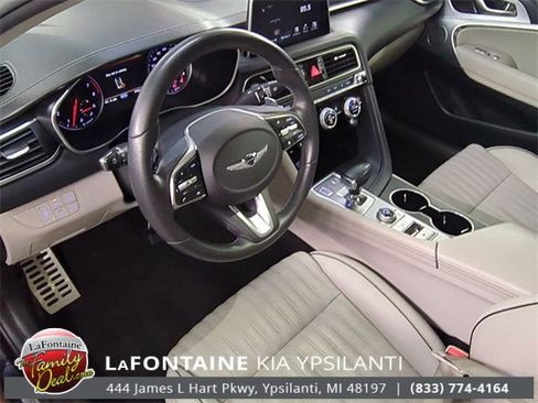 Used 2020 Genesis G70 3.3T image 11
