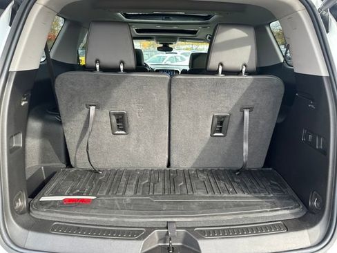 Used 2023 GMC Acadia AT4 w/ Preferred Package image 26