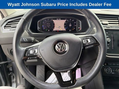 Used 2021 Volkswagen Tiguan SEL FWD image 19