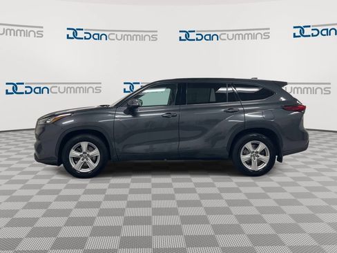 Used 2020 Toyota Highlander L AWD/4WD image 5