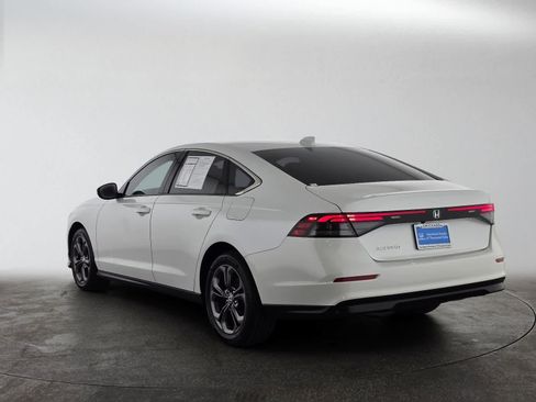 Used 2023 Honda Accord EX image 5