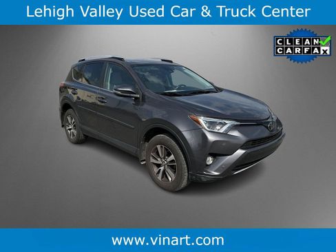Used 2016 Toyota RAV4 XLE w/ Convenience Package AWD/4WD image 1