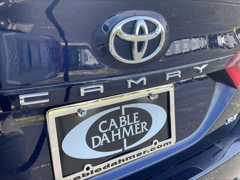 Used 2022 Toyota Camry SE FWD image 28