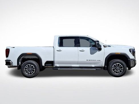 New 2026 GMC Sierra 2500 SLE w/ SLE Value Package; image 8