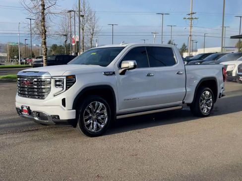 New 2026 GMC Sierra 1500 Denali w/ Denali Reserve Package AWD/4WD image 73