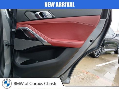 Certified 2026 BMW X6 xDrive40i w/ Premium Package image 9