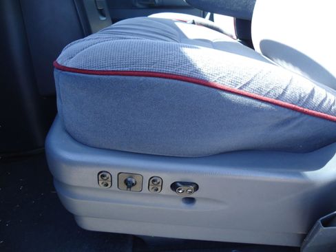 Used 1994 Ford E-350 and Econoline 350 Chateau RWD image 20