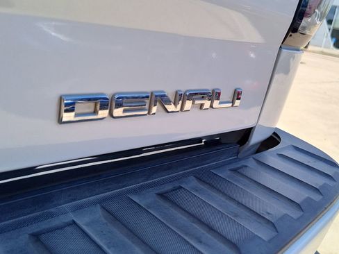 Used 2018 GMC Sierra 1500 Denali RWD image 8