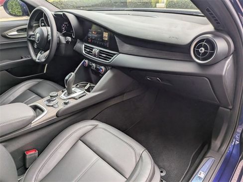 Used 2022 Alfa Romeo Giulia Ti w/ Active Assist Plus Package image 29