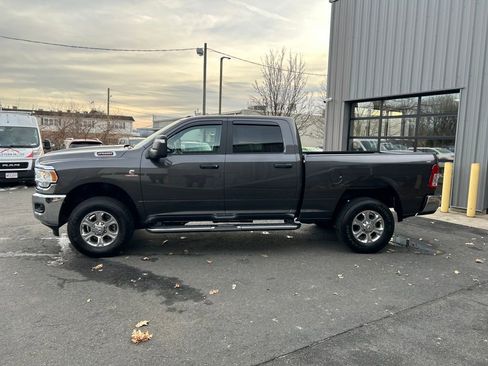 Used 2024 RAM 2500 Big Horn image 7