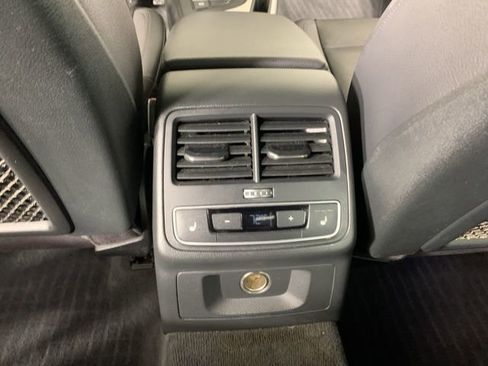 Used 2017 Audi A4 2.0T Premium Plus image 34