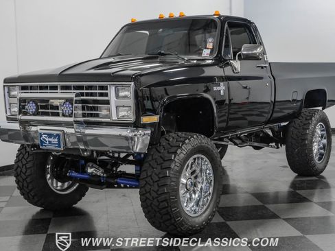 Used 1986 Chevrolet C/K Truck 3500 image 19