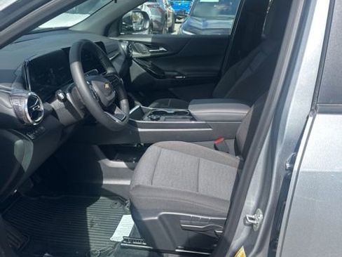 New 2026 Chevrolet Equinox LT AWD/4WD image 19