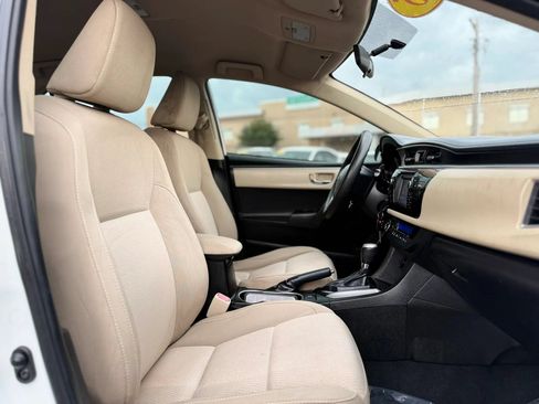 Used 2015 Toyota Corolla LE FWD image 23