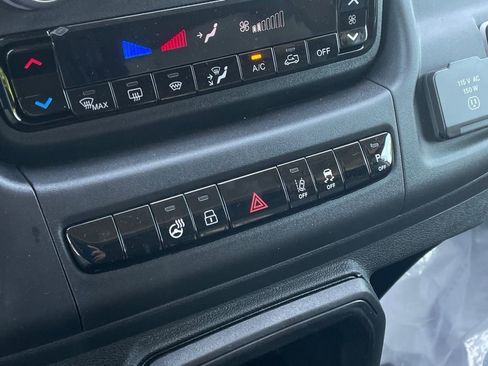 New 2024 RAM ProMaster 2500 w/ Cold Weather Group image 18