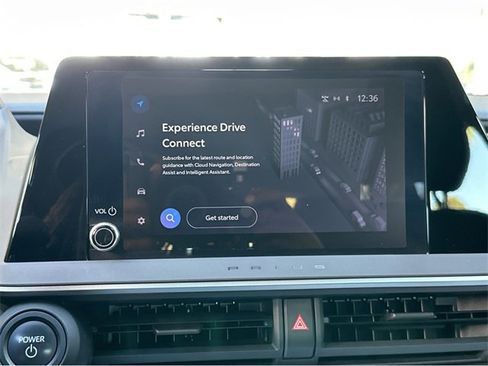 Used 2023 Toyota Prius LE image 9