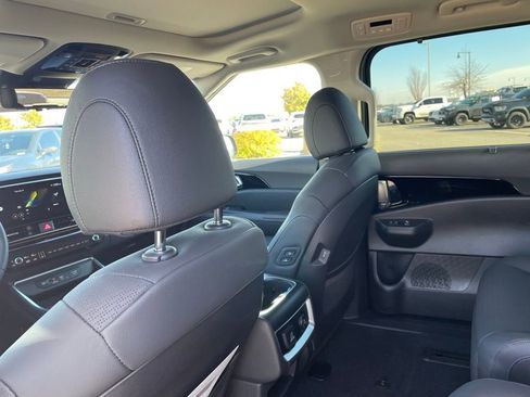 New 2026 Kia Carnival SX Prestige image 28