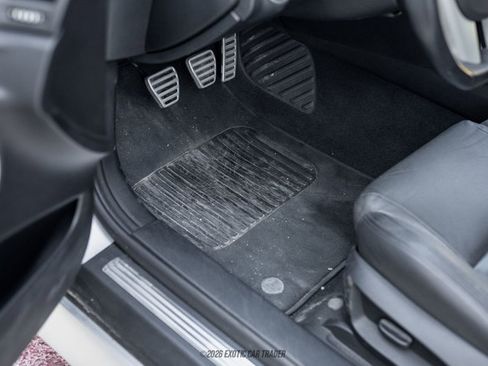 Used 2009 Pontiac G8 GXP RWD image 50
